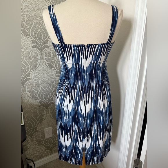 Calvin Klein Navy and White Midi Dress size 6 - Picture 2 of 8